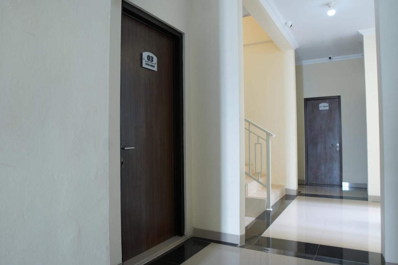 Kost Eksklusif Teduh Hostel Yogyakarta Luaran gambar